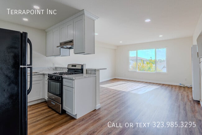 Primary Photo - 456 S Breed St