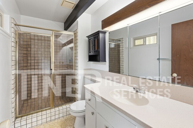 Building Photo - 4730 Clothier Way