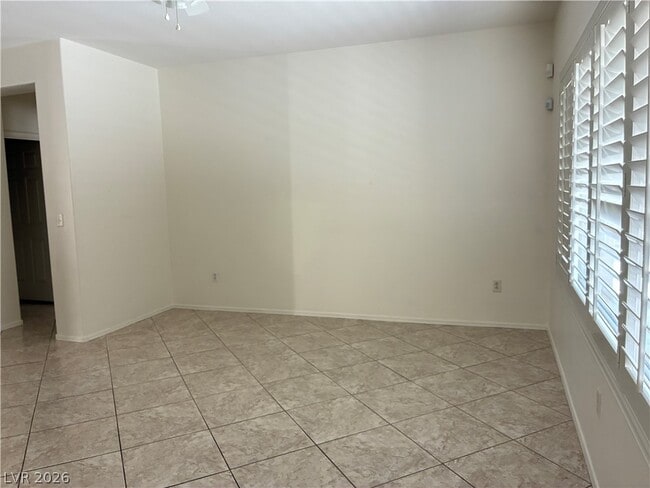 Building Photo - 2581 Leighton Ave