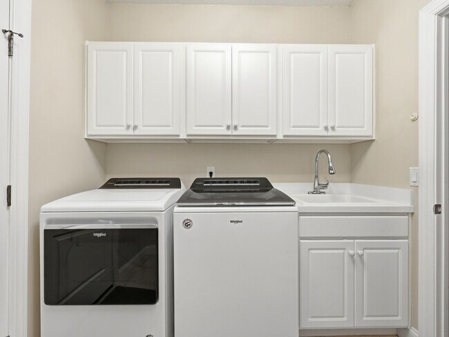 Building Photo - 534 Ria Mirada Ct