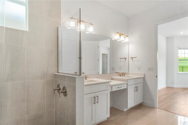 Building Photo - 16120 Volterra Point