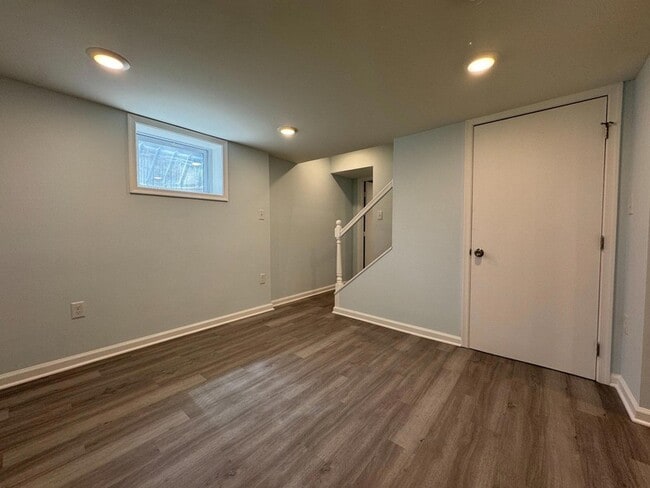 Building Photo - 9405 Rhode Island Ave