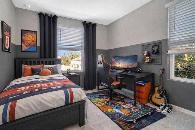 Building Photo - 2596 Penguin Blvd