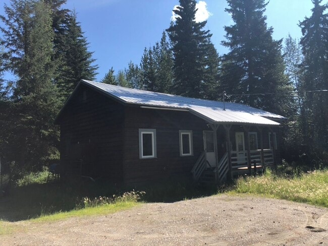 Building Photo - Newly remodeled - 1 bed - 1 bath off Rosie Creek