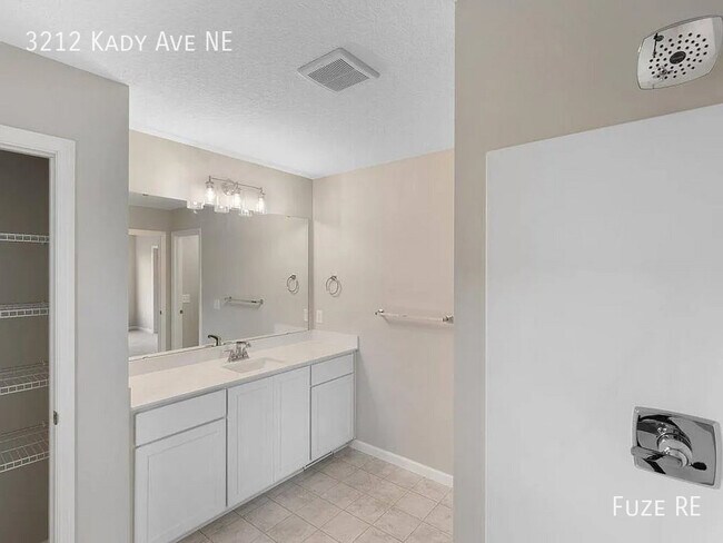 Building Photo - 3212 Kady Ave NE