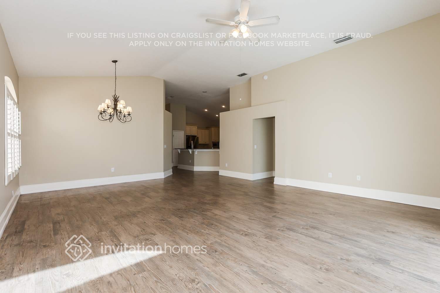 Building Photo - 17652 Nathans Dr