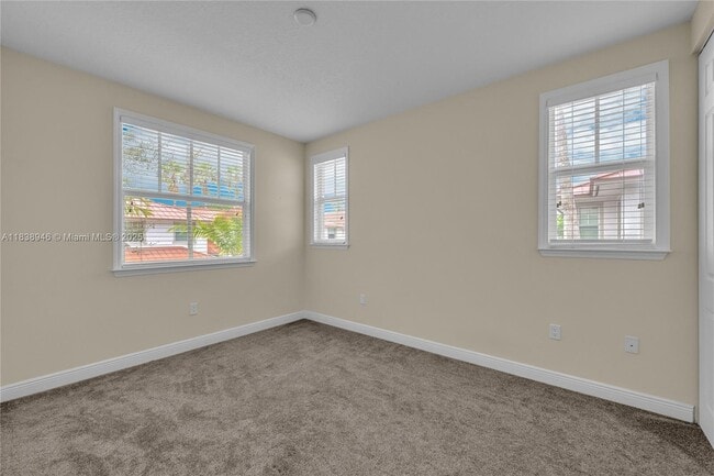 Building Photo - 4088 W Palm Aire Dr