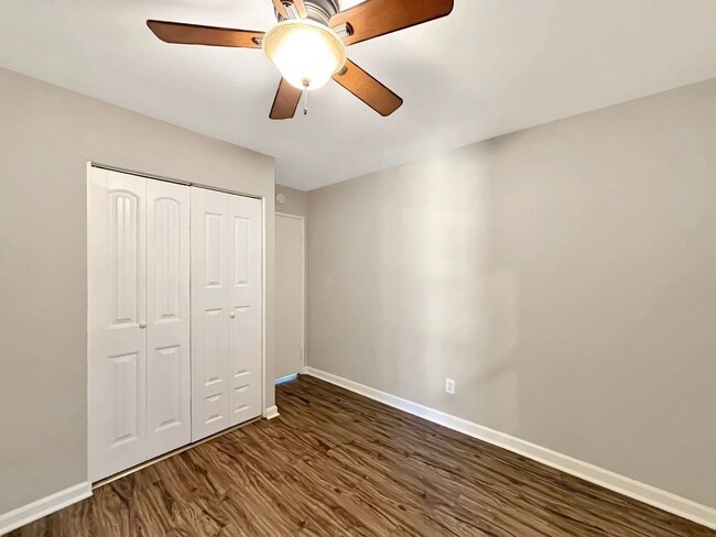 Building Photo - Beautiful 4B/2BA House in Clairemont w/ La...