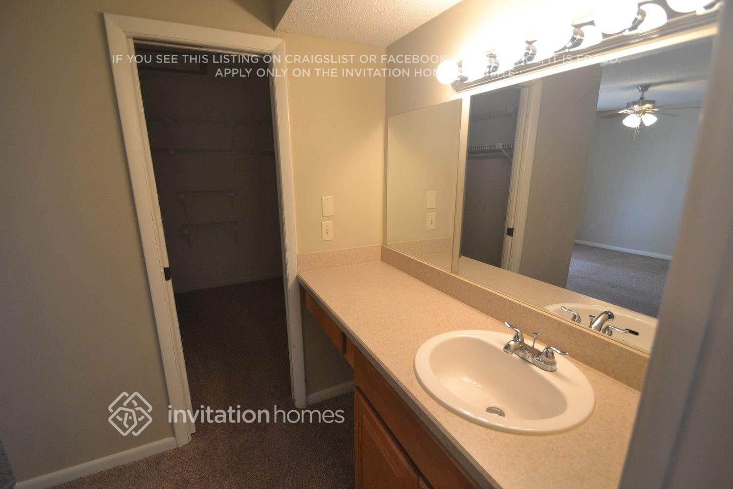 Building Photo - 1030 Weathered Wood Cir