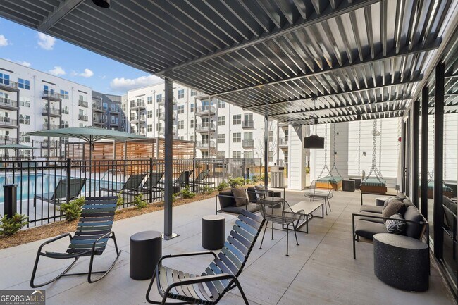 Building Photo - 2945 Cumberland Mall