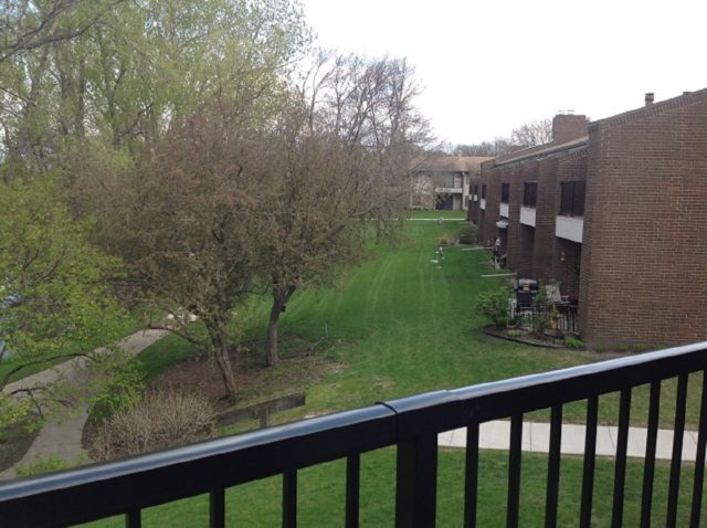 Building Photo - 1566 Millpond Ct