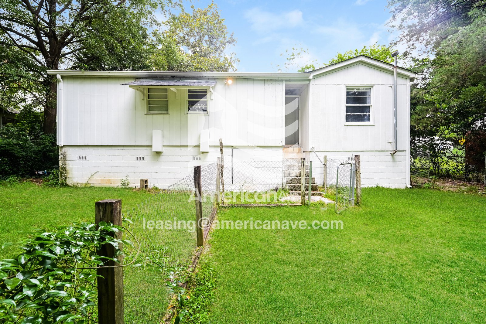 Building Photo - 156 Parkwood Ave