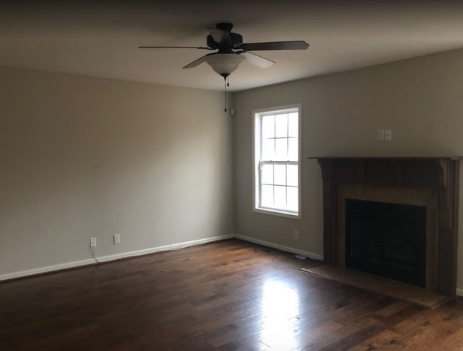 Building Photo - 1109 Ishee Dr