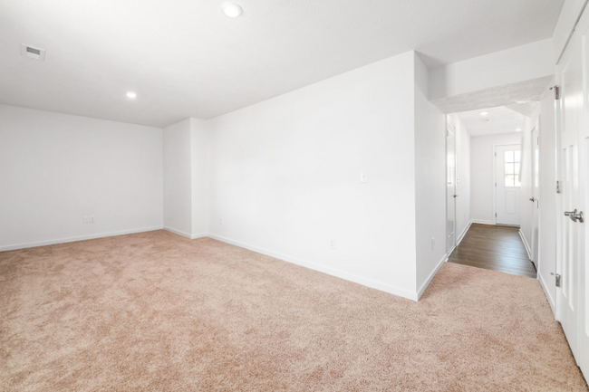 Building Photo - 107 Sitka Willow Dr