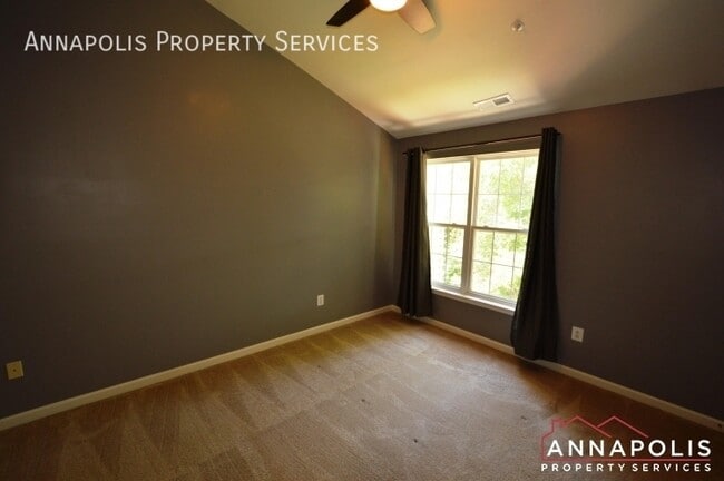 Building Photo - 2020 Puritan Terrace