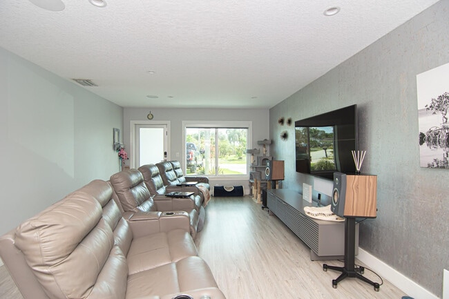 Building Photo - 3251 NW 65th St