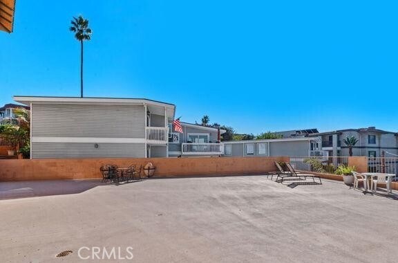 Building Photo - 409 Arenoso Ln