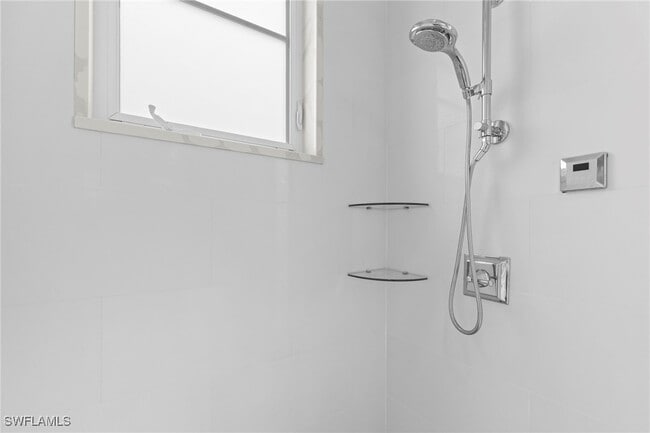 Building Photo - 2961 Sanborn Ave