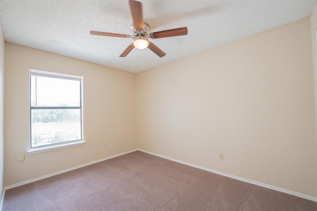 Building Photo - 832 Winding Creek Dr