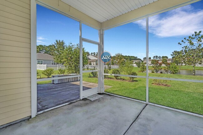 Building Photo - Beautiful Home in Seagrass Station