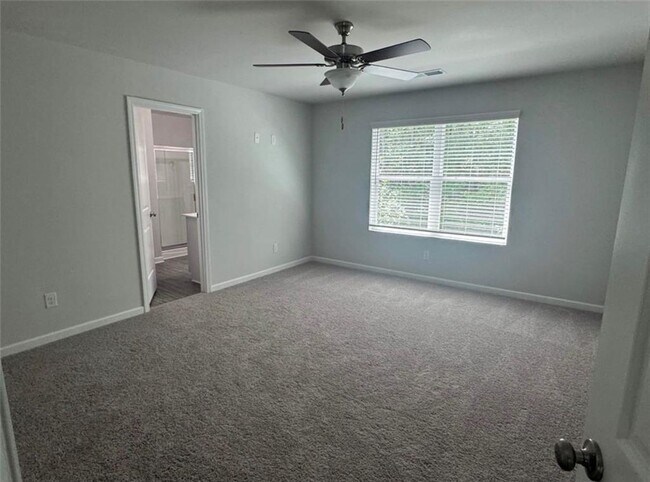 Building Photo - 25 Bush Arbor Pl