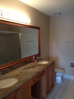 Building Photo - ***HUNTINGTON LAKES *** CONDO*** ANNUAL***...
