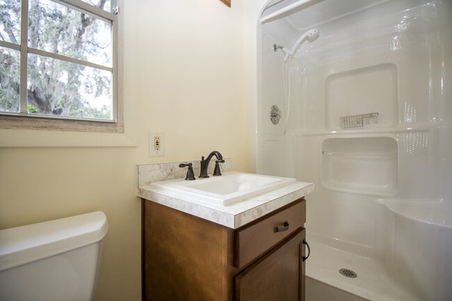 Building Photo - 2001 Pine Bluff Ave