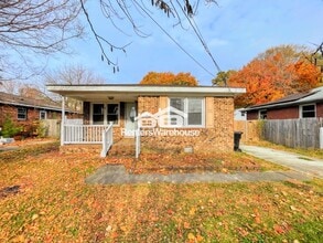 Building Photo - 716 Cardover Ave