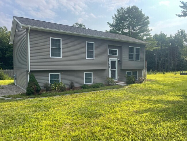 Primary Photo - 383 Usquepaugh Rd