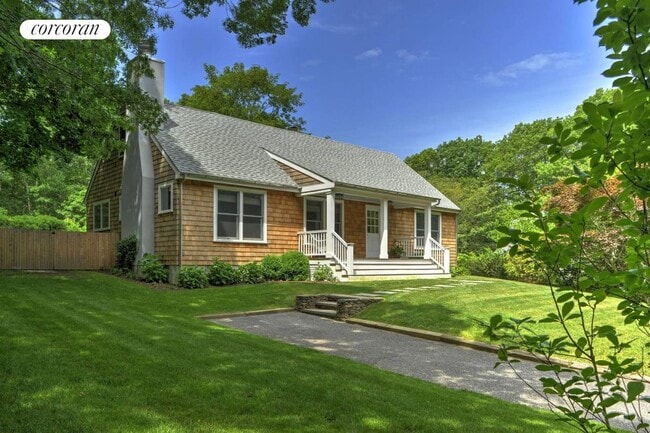 Building Photo - 156 Suffolk St