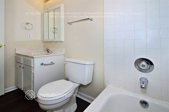 Building Photo - 9411 White Cedar Ct