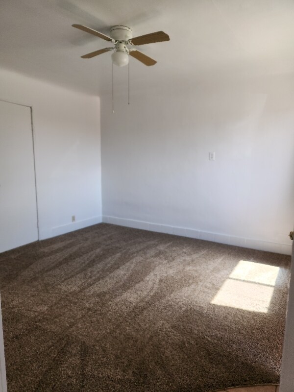 Building Photo - 401 S 12th St