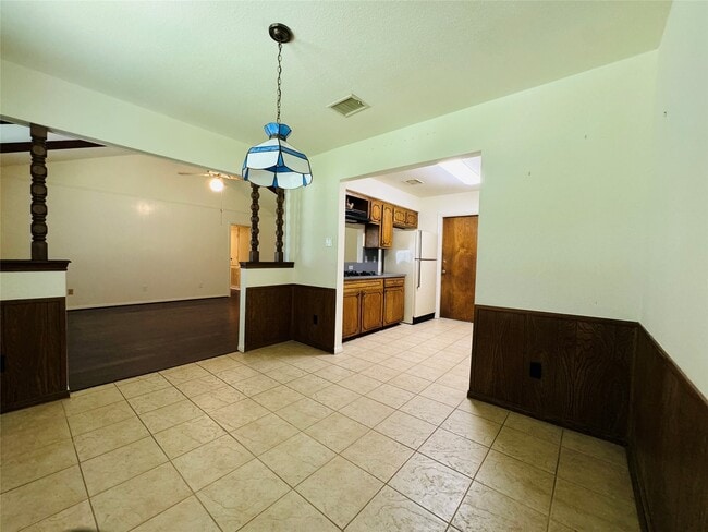 Building Photo - 7622 Woodsman Trail