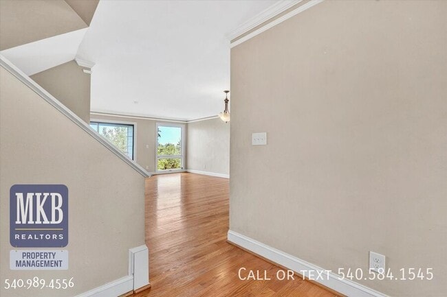 Building Photo - 4978 Hunting Hills Cir