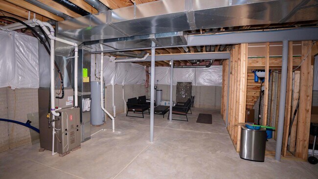 Building Photo - 7320 Blackwell Dr