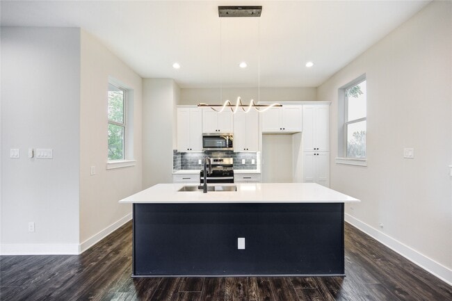 Building Photo - 3406 Rawley St