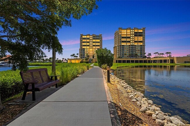 Building Photo - 140 Riviera Dunes Way