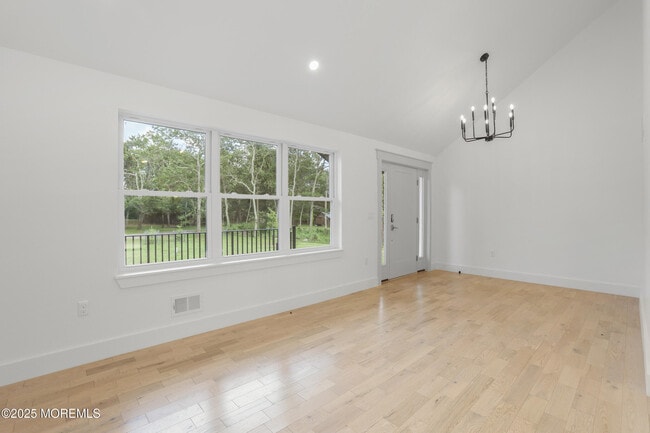 Building Photo - 1405 Ridge Ave