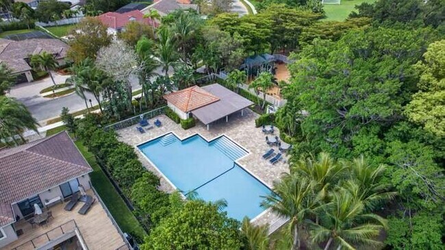 Building Photo - 131 Cameron Ct