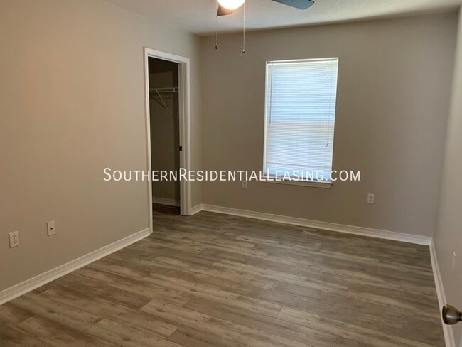 Building Photo - Freeport Village~~ by Southern