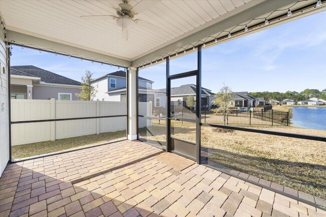 Building Photo - 100 Lake Sinclair St