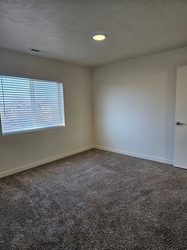 Building Photo - 2707 Blackfoot Ln