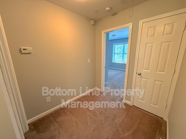 Building Photo - 1131 Ilana Ct