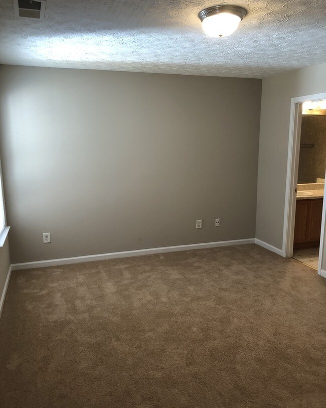 Building Photo - 6549 Wellington Chase Ct