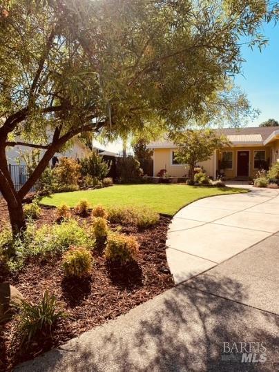 Building Photo - 920 Linwood St