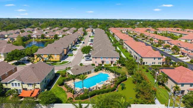 Building Photo - 595 52nd Ave N