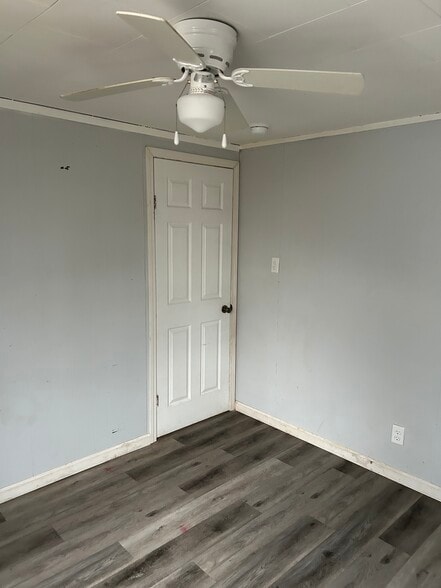 Building Photo - 715 S Jefferson St