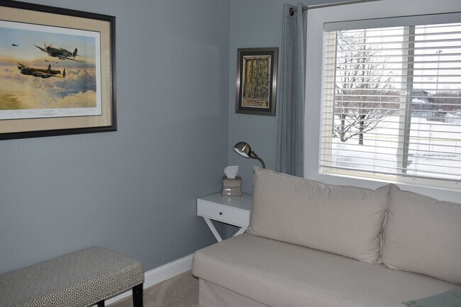 Building Photo - 1817 Tyler Ave