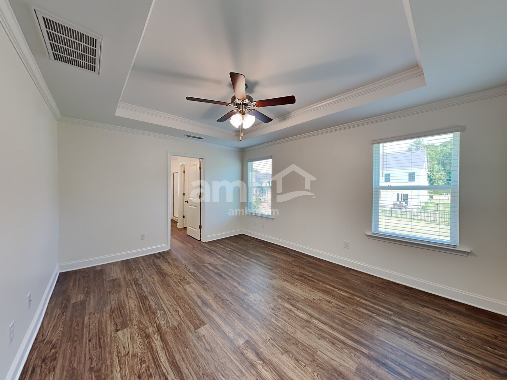 Building Photo - 3240 Oakfields Rd