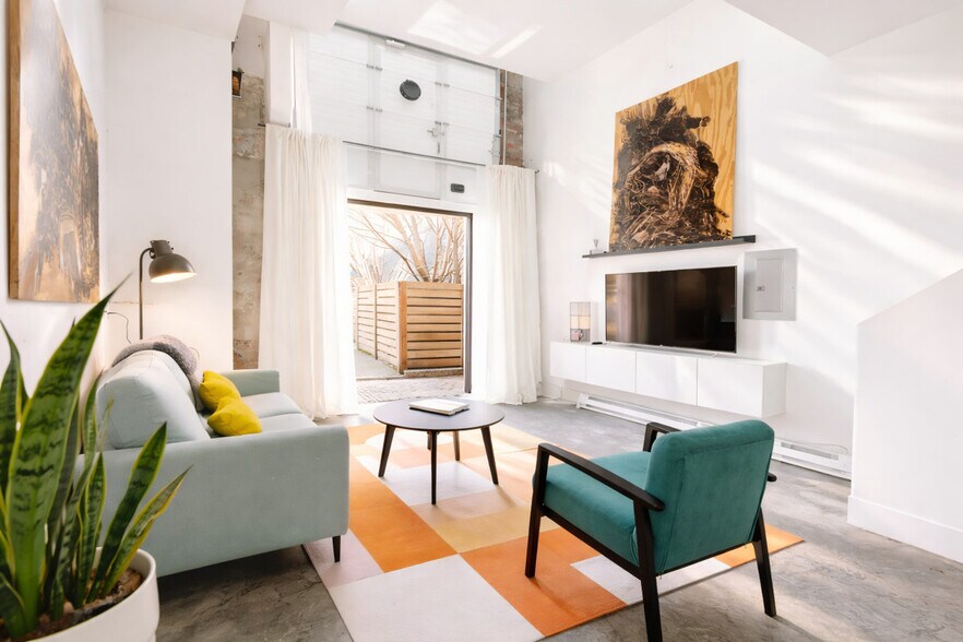 Building Photo - 1429 Elm St